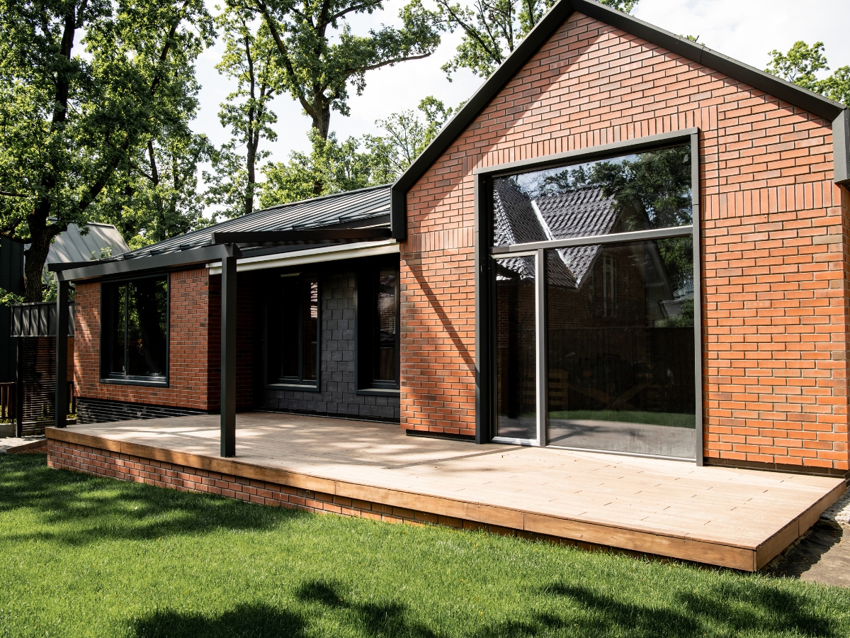 Out Building Design